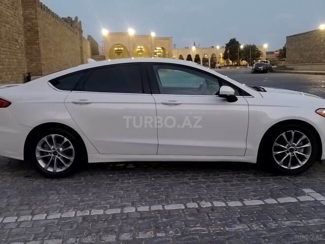 Ford Fusion (North America) 2019, 116,220 km - 1.5 l - Bakı