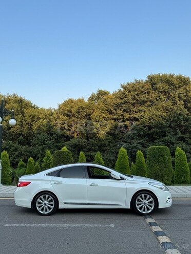 Hyundai Grandeur 2013, 228,000 km - 3.0 l - Tovuz