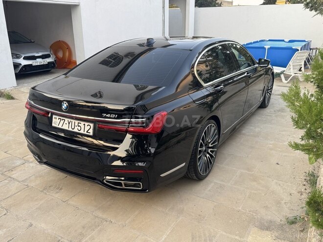 BMW 740-4