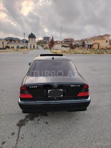 Mercedes C 230 1999, 209,540 km - 2.3 l - Bakı