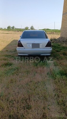 Mercedes C 200 1997, 454,618 km - 2.0 л - Biləsuvar