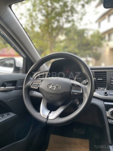 Hyundai Elantra 2019, 110,000 km - 1.6 l - Bakı