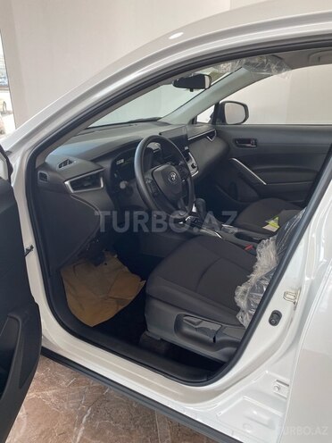 Toyota Corolla Cross 2025, 0 km - 2.0 л - Bakı
