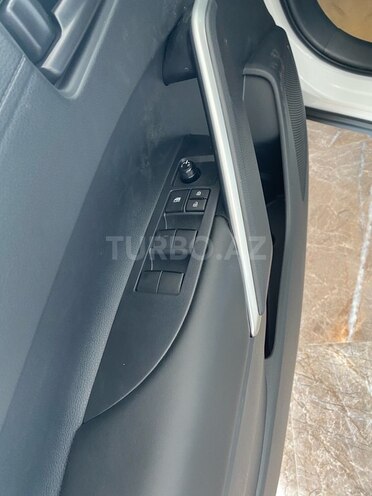 Toyota Corolla Cross 2025, 0 km - 2.0 л - Bakı