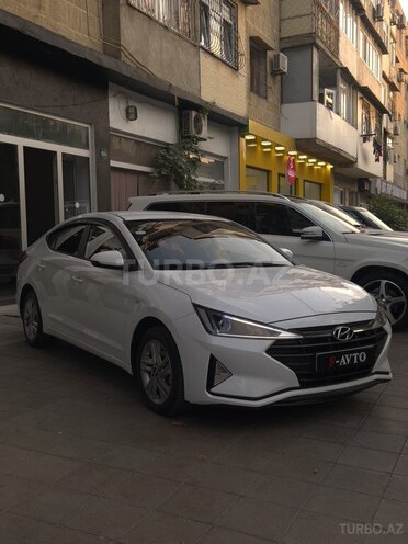 Hyundai Elantra 2019, 110,000 km - 1.6 l - Bakı
