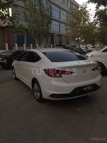 Hyundai Elantra 2019, 110,000 km - 1.6 l - Bakı