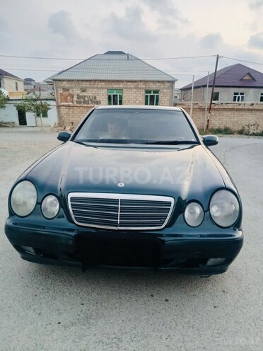 Mercedes E 220 d 2001, 420,354 km - 2.2 l - Bakı