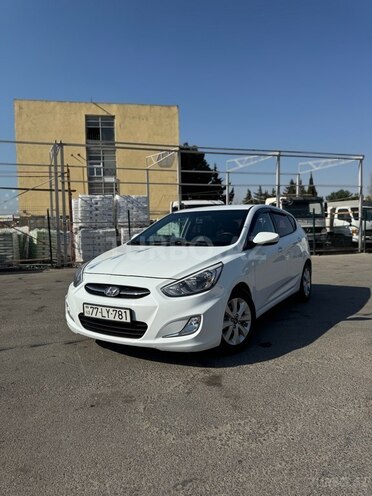 Hyundai Accent 2015, 211,000 km - 1.6 л - Bakı