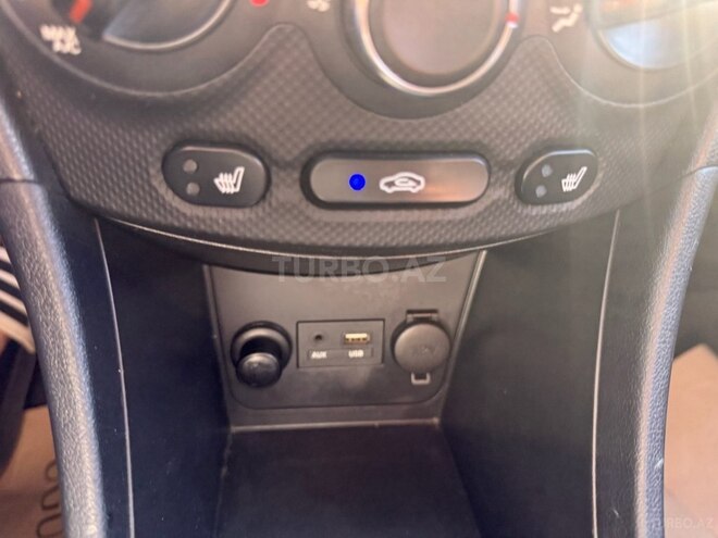 Hyundai Accent 2015, 211,000 km - 1.6 л - Bakı