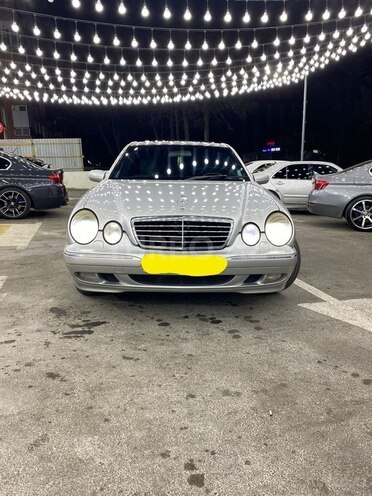 Mercedes E 270 2001, 430,000 km - 2.7 l - Bakı