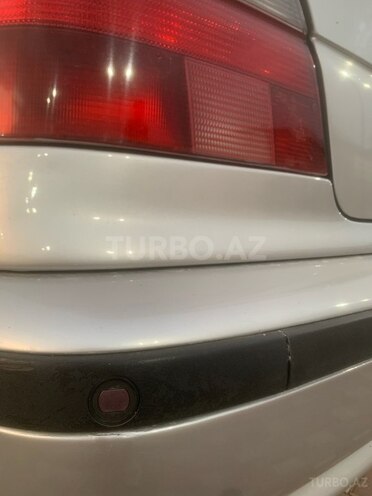 BMW 528 1997, 384,156 km - 2.8 л - Şirvan