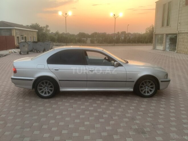 BMW 528 1997, 384,156 km - 2.8 л - Şirvan
