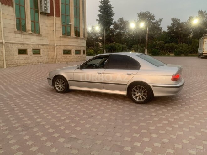 BMW 528 1997, 384,156 km - 2.8 л - Şirvan