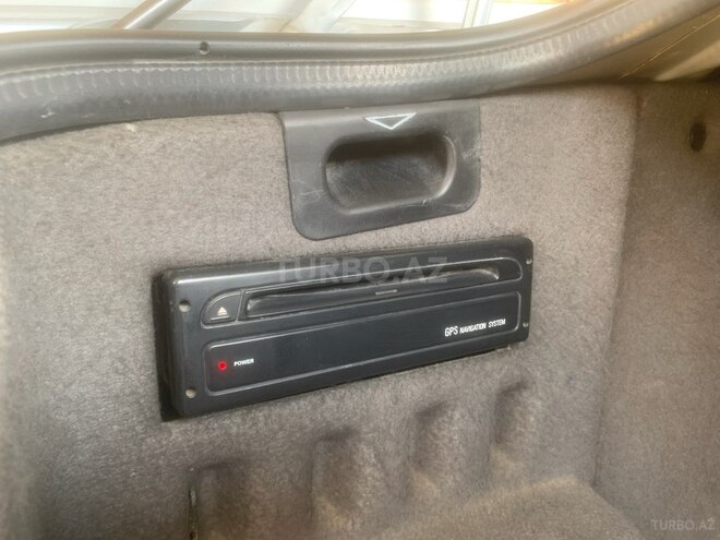 BMW 528 1997, 384,156 km - 2.8 л - Şirvan
