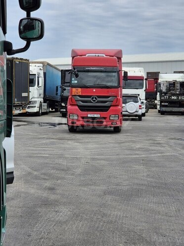 Mercedes Axor 1840 2010, 118,200 km - 4.0 l - Bakı