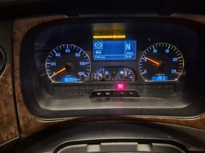 Mercedes Axor 1840 2010, 118,200 km - 4.0 l - Bakı