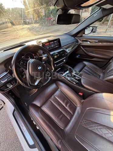 BMW 530 2019, 110,000 km - 2.0 l - Bakı