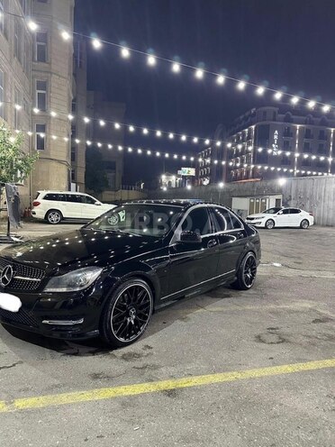 Mercedes C 250 2013, 140,000 km - 1.8 l - Bakı