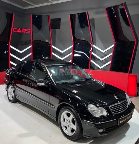 Mercedes C 200 2001, 235,000 km - 2.0 l - Sumqayıt
