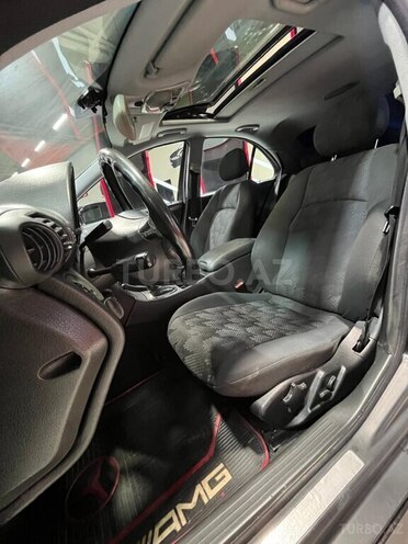 Mercedes C 200 2001, 235,000 km - 2.0 l - Sumqayıt
