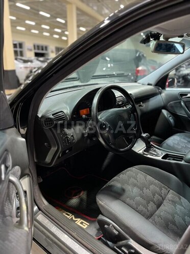 Mercedes C 200 2001, 235,000 km - 2.0 l - Sumqayıt