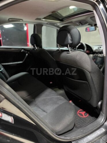 Mercedes C 200 2001, 235,000 km - 2.0 l - Sumqayıt