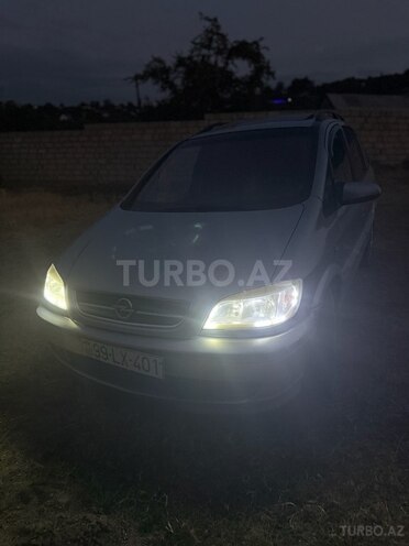 Opel Zafira 1999, 365,000 km - 1.8 л - Qusar