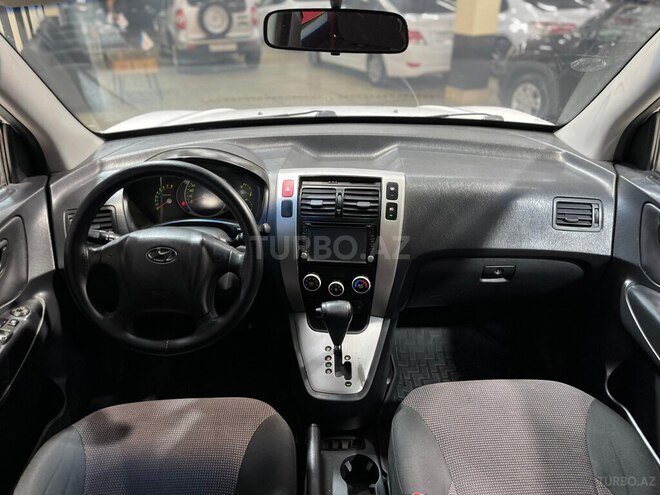 Hyundai Tucson-14