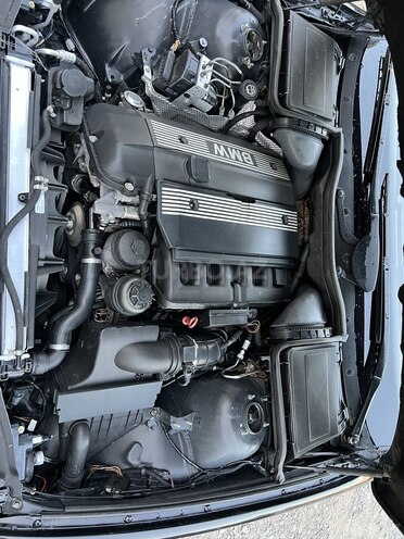 BMW 530 2001, 42,000 km - 3.0 l - Şirvan