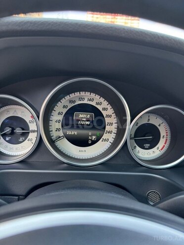 Mercedes E 220 2015, 111,000 km - 2.1 l - Bakı