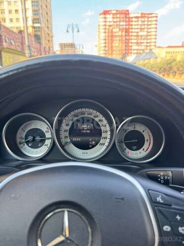 Mercedes E 220 2015, 111,000 km - 2.1 l - Bakı