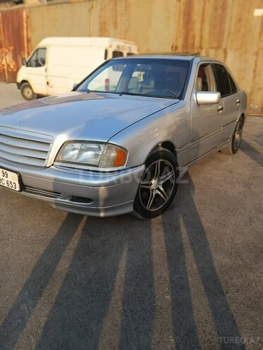 Mercedes C 230 1999, 286,000 km - 2.3 l - Bakı