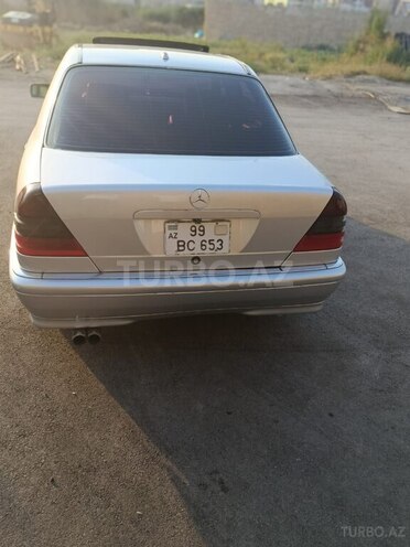 Mercedes C 230 1999, 286,000 km - 2.3 l - Bakı