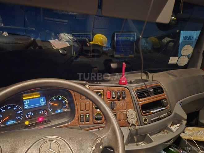 Mercedes Axor 1840 2010, 118,200 km - 4.0 l - Bakı