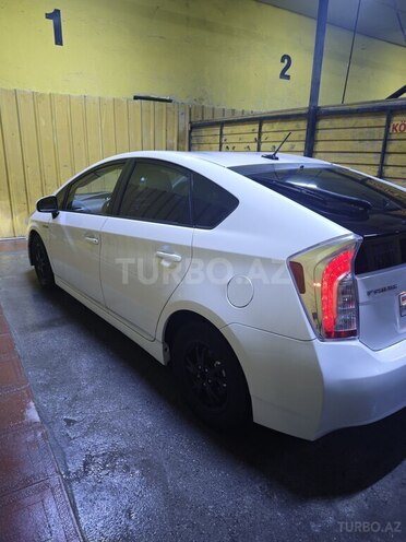 Toyota Prius 2014, 402,336 km - 1.8 l - Sumqayıt