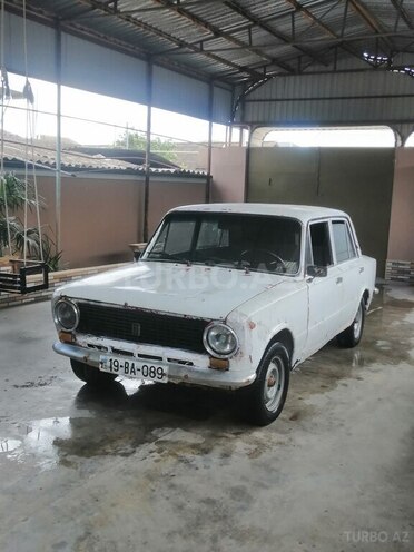 LADA (VAZ) 21011 1981, 187,000 km - 1.3 l - Saatlı