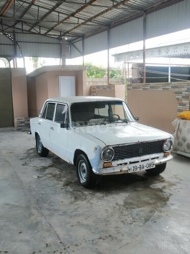 LADA (VAZ) 21011 1981, 187,000 km - 1.3 l - Saatlı
