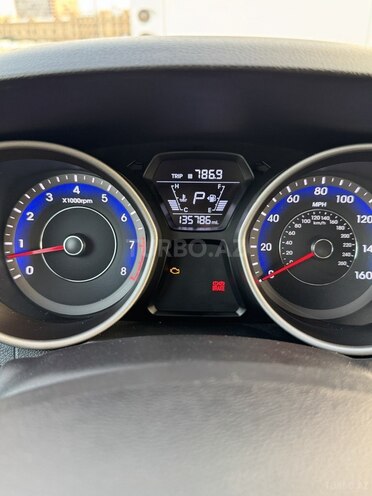 Hyundai Elantra 2014, 218,000 km - 1.8 l - Bakı