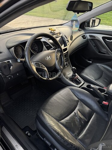 Hyundai Elantra 2014, 218,000 km - 1.8 l - Bakı