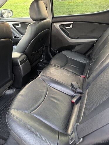 Hyundai Elantra 2014, 218,000 km - 1.8 l - Bakı