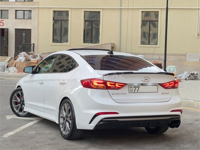 Hyundai Elantra 2018, 115,000 km - 1.6 l - Bakı
