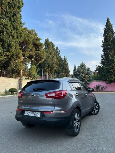 Kia Sportage 2011, 256,000 km - 2.0 l - Tovuz