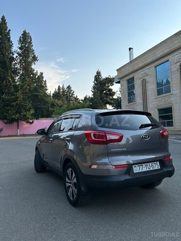 Kia Sportage 2011, 256,000 km - 2.0 l - Tovuz