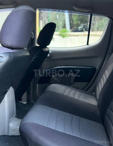 Mitsubishi L200 2008, 270,000 km - 2.5 l - Bakı