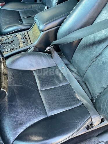 Mercedes E 240 1999, 245,000 km - 2.6 l - Bakı