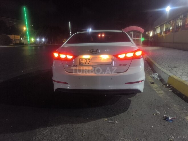 Hyundai Avante 2016, 187,000 km - 1.6 л - Sumqayıt