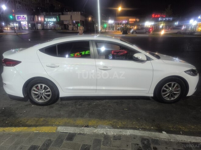 Hyundai Avante 2016, 187,000 km - 1.6 л - Sumqayıt