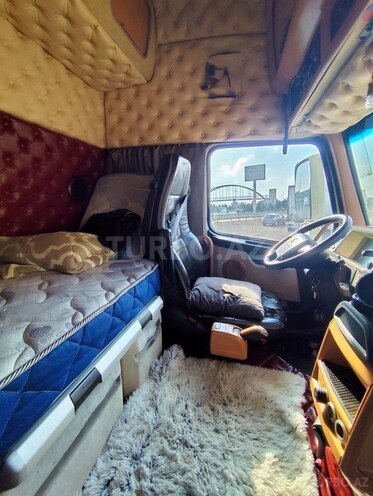 Volvo FH 13 2011, 1,196,342 km - 13.0 l - Bakı