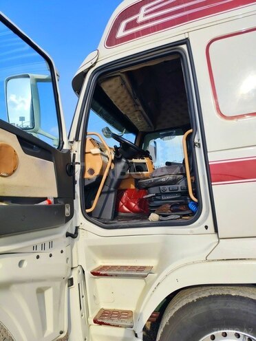 Volvo FH 13 2011, 1,196,342 km - 13.0 l - Bakı