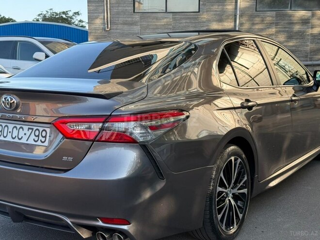 Toyota Camry 2018, 82,000 km - 2.5 l - Bakı
